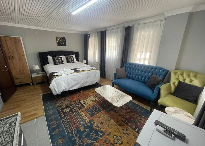 Nefti Red Apart Otel *