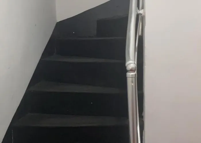 Apart Otel Nefti Red