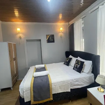 Apartmanhotel Nefti Red *